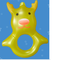 Bébé anneau de natation
