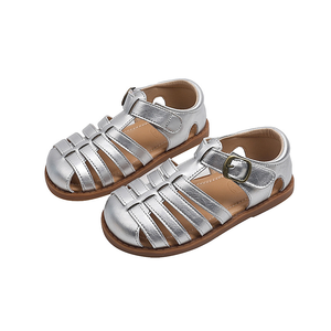 Nouvelles sandales d'été en cuir plates pour tout-petits, style européen et américain, avec design ajouré tressé, chaussures pour enfants - Product Image 6