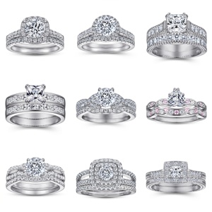 Fabricante de Joyería de Plata de Ley 925, Anillos de Circonia Blanca con Corte Brillante Redondo y Baño de Rodio para Compromiso, Venta al Por Mayor - Product Image 3
