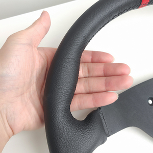 พวงมาลัยรถยนต์แต่ง 320 มม. หนังลายลิ้นจี่ แกนอะลูมิเนียมออกไซด์ สำหรับรถแข่ง/เกมแข่งรถ - Product Image 3