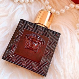 Perfume de Alta Calidad para Hombre y Mujer, Aroma Amaderado con Notas de Ámbar y Hesperidinas, Logotipo Personalizable - Product Image 4