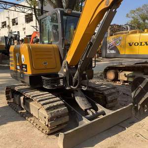 Excavadora Usada SANY SY60C de 6 Toneladas, Excavadora Hidráulica de Orugas de Segunda Mano SY75C SY95C en Existencia para Venta y Entrega Global - Product Image 3
