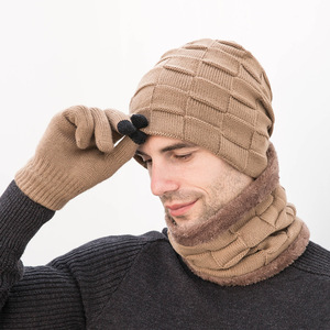 Diseñador versión coreana invierno bufanda <span class=keywords><strong>de</strong></span> felpa sombrero hombres mujeres invierno tejido <span class=keywords><strong>lana</strong></span> pulóver <span class=keywords><strong>orejeras</strong></span> ciclismo a prueba <span class=keywords><strong>de</strong></span> viento sombrero impreso - Product Image 3