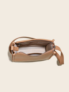 Contáctame para Comprar Bolsos de Diseñador de Fábrica al por Mayor, de Alta Calidad, para Mujer, de Lujo, Material PU, Impermeables, Otoño - Product Image 6