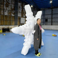 Costume de flocon de neige blanc gonflable illuminé pour les costumes de défilé de carnaval de fête de Noël