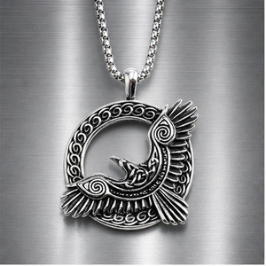 Collar yunnique con colgante de cuervo vikingo nórdico de acero inoxidable para hombre, diseño de alas geométricas, joyería de regalo - Product Image 1