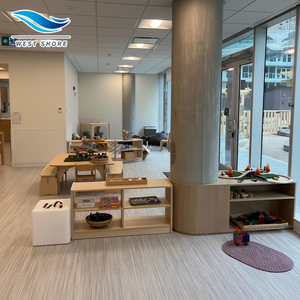 Meubles de garderie en bois Montessori Tables pour enfants d'âge préscolaire Chaises de salle de classe Rangement Fournitures Disposition - Product Image 1