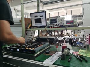 Console de mixage numérique 16 canaux Système de sonorisation en plastique CPU 4 cœurs Effets intégrés <span class=keywords><strong>Écran</strong></span> tactile 5 connexions Windows/<span class=keywords><strong>Pc</strong></span>/iPad/Android - Product Image 6