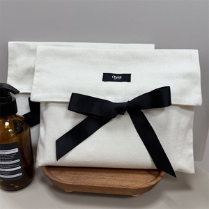 Custom Logo Woven-label <b>White</b> Cotton <b>Envelope</b> Pouch Travel Cosmetic Make up Flap Cover Pouch Gift Bags with Bow - Product Image 1