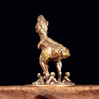 1 pièce Figurine de dinosaure en laiton massif, objet décoratif de bureau, modèle de collection créatif sur le thème du monde des dinosaures