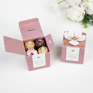 Boîtes à bonbons Rose poudré Boîtes de cadeaux avec décoration florale Étiquettes de remerciement blanches Emballage cadeau pour mariage Anniversaire Baby shower - Product Image 3