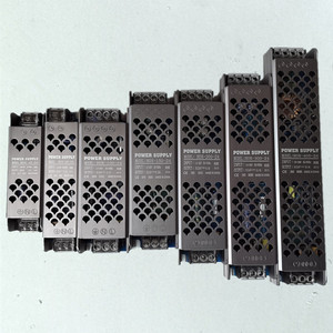 محولات الإضاءة 12V DC W لشريط <span class=keywords><strong>Led</strong></span>