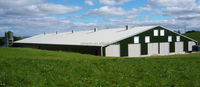 Estructura de Acero Comercial para Granja/Gallinero de Aves de Corral, Fácil Montaje, Diseño Moderno para Pollos de Engorde o Gallinas Ponedoras - En Venta