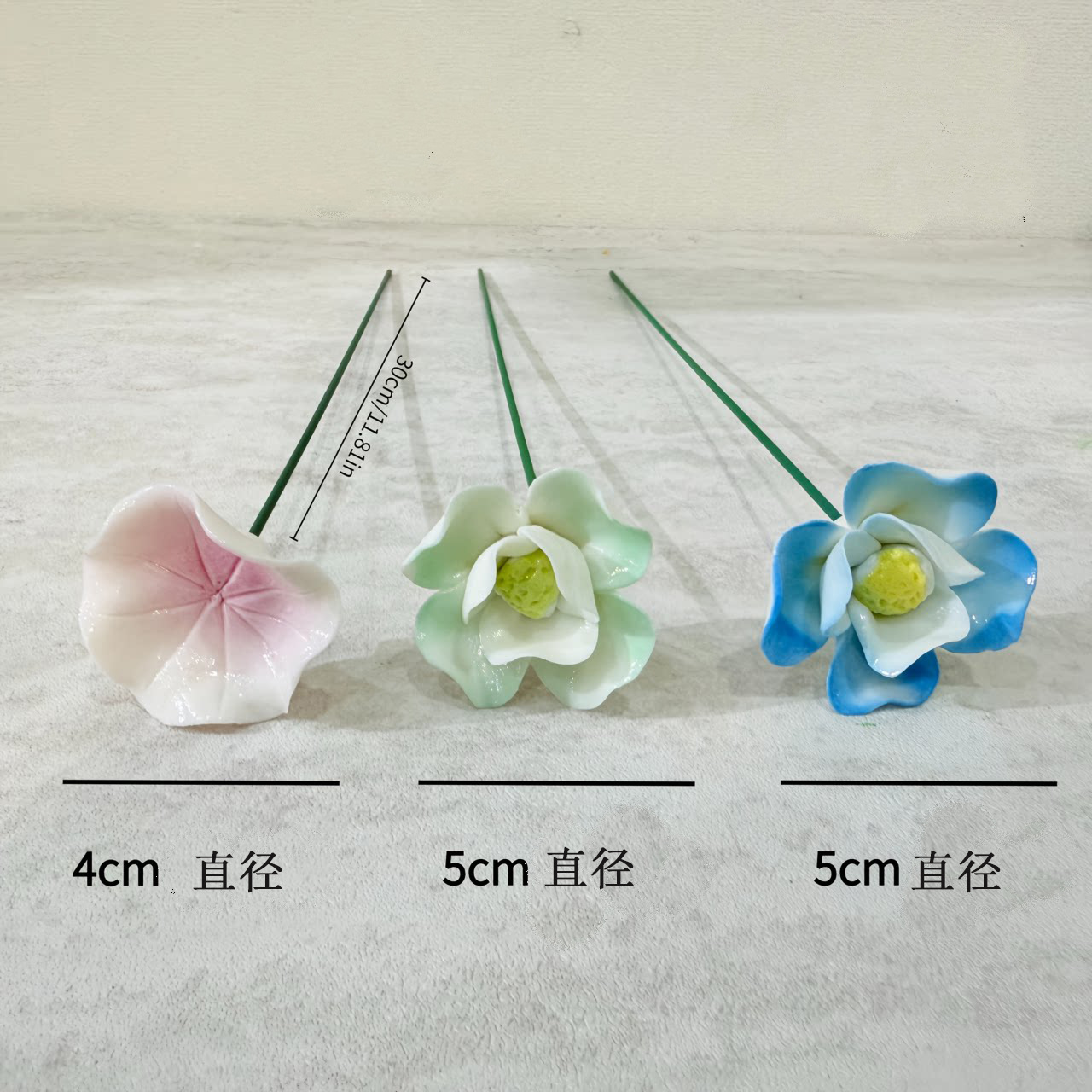 Ensemble de fleurs en céramique trois pièces