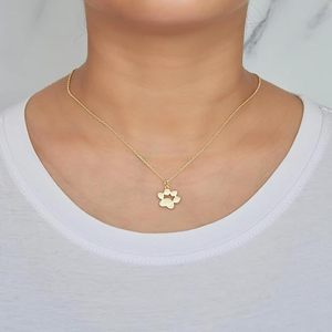 2023 nuevo personalizado de acero inoxidable lindo grabado mascota nombre perro pata estampado encanto colgante memoria joyería Collar para mujer - Product Image 2