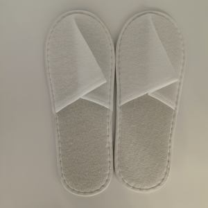 하이 퀄리티 호텔 원 타임 슬리퍼 부드럽고 편안한 미끄럼 방지 단독 폐쇄 발가락 산호 양털 슬리퍼 홈스테이 - Product Image 5