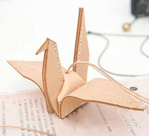 Matrices de découpe personnalisables de haute qualité pour pendentif de grue <span class=keywords><strong>en</strong></span> <span class=keywords><strong>origami</strong></span>, adaptées aux ampoules, au <span class=keywords><strong>tissu</strong></span>, au cuir et aux boîtes <span class=keywords><strong>en</strong></span> papier. - Product Image 3