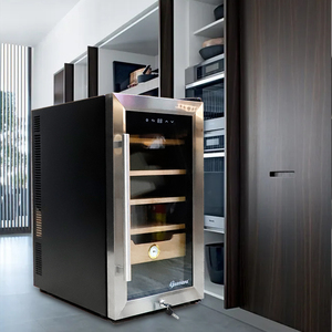 Guevara intérieur avec armoire à cigares électrique à contrôle de température - Product Image 2