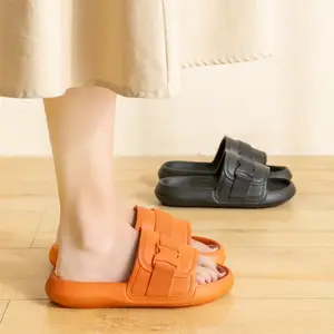 Özel tasarımcı slaytlar terlik kendi ayakkabı EVA yumuşak flip flop erkek banyo plaj yatak odası terlikleri