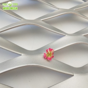 Nhôm/thép nhẹ/thép không gỉ mở rộng kim loại lan can lưới lục giác cho giàn giáo mở rộng tấm lưới gạch kim loại - Product Image 3