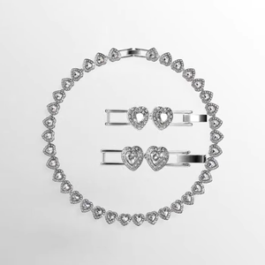 Bijoux de luxe en gros, bracelet, collier et boucles d'oreilles en acier inoxydable de haute qualité avec un bouton en diamant et des cristaux - Product Image 3