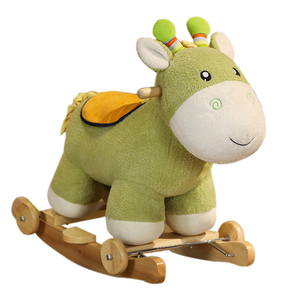 Vente directe du cheval à bascule en peluche 2-en-1 Green Elf Deer, idéal comme cadeau de Noël pour les enfants - Product Image 1