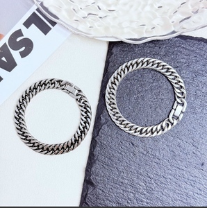 Bracelet <span class=keywords><strong>gourmette</strong></span> cubaine en acier inoxydable pour homme, largeur 9 mm, longueur 21 cm, chaîne à maillons tendance, fermoir boîte, noirâtre, vente en gros - Product Image 1