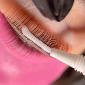 Venta al por mayor de almohadillas de silicona para elevación de pestañas planas y finas Lami ultrasuaves, el servicio OEM está listo para usted, protectores para elevación de pestañas - Product Image 6