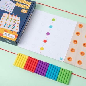 Juguete Sensorial Montessori para Niños Pequeños, Tarjetas con Patrones de Bandas Coloridas, Juego de Aprendizaje Preescolar, Geoboard de Madera, Tablero de Clavijas para Gráficos - Product Image 5