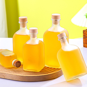 Bouteille <span class=keywords><strong>de</strong></span> vin <span class=keywords><strong>de</strong></span> fruits en verre carré Bouteille <span class=keywords><strong>de</strong></span> vin <span class=keywords><strong>de</strong></span> prune verte transparente Bouteille <span class=keywords><strong>de</strong></span> vin <span class=keywords><strong>de</strong></span> whisky maison - Product Image 4