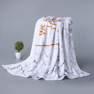 Barato al por <span class=keywords><strong>mayor</strong></span> de alta calidad logotipo impreso personalizado súper suave cálido y acogedor todas las estaciones manta - Product Image 2