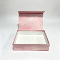 Scatola di Imballaggio di Lusso a Forma di Libro con Chiusura Magnetica in Velluto, Cartone Rigido Rosa Personalizzabile con Logo, Basso MOQ