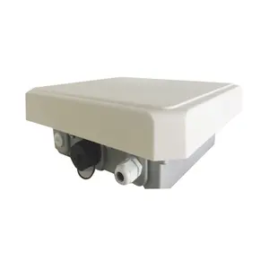 Puce R2000 passif Rs232, longue portée 860-960 Mhz, 1 pièce, lecteur Rfid sans fil intégré, porte Uhf