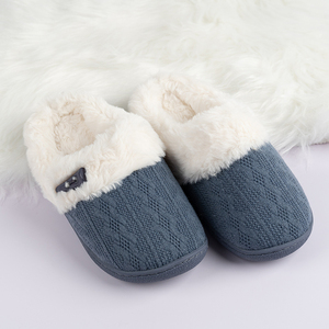 Pantofole Invernali da Donna in Peluche Caldo con Caratteristiche Antiscivolo e Morbidezza Moderata - Product Image 2