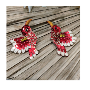 Pendientes de cuentas hechos a mano por diseñadores, joyería elegante artesanal con trabajo detallado de cuentas para bodas, fiestas, moda indo-occidental. - Product Image 4