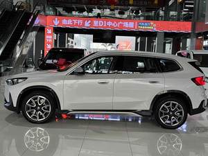 El SUV de Lujo de <span class=keywords><strong>Segunda</strong></span> <span class=keywords><strong>Mano</strong></span> Más Vendido de China, BM-W <span class=keywords><strong>X1</strong></span> 2.0 Gasolina 4WD en 2024, con Techo Solar Panorámico y Asientos de Cuero - Product Image 4