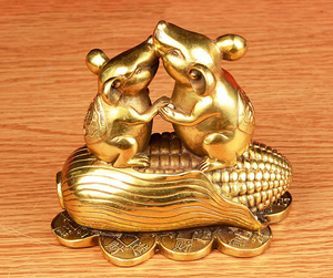 Decoración Fengshui, estatuilla de rata paragolpes China para el maíz y los lingotes chinos y cetro <span class=keywords><strong>Ru</strong></span> Yi - Product Image 5
