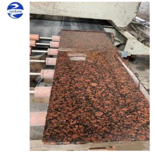 Buen precio barato Azulejos de granito rojo <span class=keywords><strong>Carmen</strong></span>, bloques de granito rojo rubí, Granito de dragón rojo real Granito marrón oscuro Báltico - Product Image 6