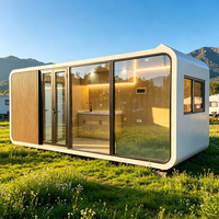 Maison portable Apple Cabin toutes saisons avec structure en acier et intérieur moderne pour camps dans le désert, avec emballage d'exportation