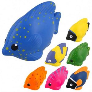 Jouet en mousse PU personnalisé avec logo promotionnel - Forme de poisson tropical coloré, balle anti-stress relaxante, jouet à presser en forme d'animal poisson, personnalisable - Product Image 2
