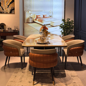 Tavolo da Pranzo Contemporaneo in Quarzite e Marmo Lucidato, Design Architettonico per Villa, Appartamento, Ristorante - Product Image 2