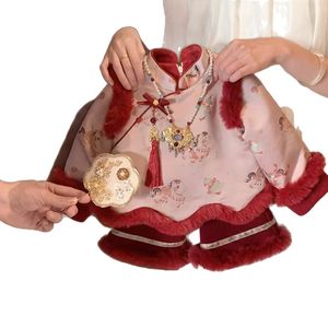 Tongxingyuan Girls Traditional Chinese New Year Outfit Fleece-lined Two Piece Set Baby Winter Clothing - Product Image 5
