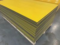 Feuille de plastique ABS bicolore gravable au laser en gros, feuille laserable à deux tons, faible MOQ