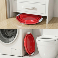 Ember tempat ikan silikon lipat warna merah, ember lipat serbaguna untuk rumah tangga, berkemah, dan menyimpan es/air, dengan penutup.