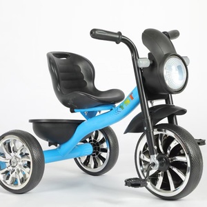 Safe Kids Trike Diseño 3 en 1 con faros LED Espejo retrovisor Música educativa y ruedas antideslizantes <span class=keywords><strong>Triciclo</strong></span> para niños - Product Image 2