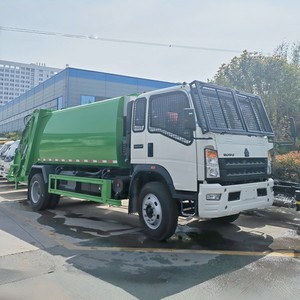 Camion compacteur de déchets HOWO 8CBM RHD avec couvercle de protection, prix usine - Product Image 1