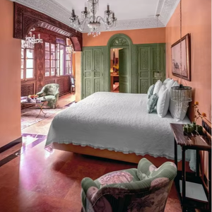 Ensemble de meubles de suite d'hôtel 5 étoiles de style <span class=keywords><strong>marocain</strong></span> de luxe, meubles en bois massif sculptés à la main sur mesure pour projet d'hôtel boutique - Product Image 3