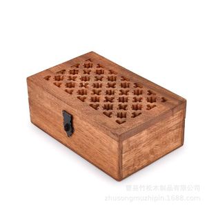 Chinese Style Hollowed Out Wooden Jewelry Box Rectangle Retro <b>Storage</b> With Metal Clasp For Jewelry Organization - Product Image 2