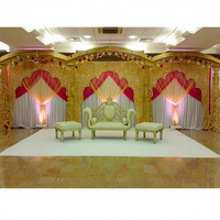 Arche de mariage moderne avec paillettes brillantes, couleur personnalisée et design brodé pour la décoration de scène de mariage indien