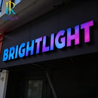 Grandes enseignes lumineuses LED RGB d'extérieur avec bordure en acier inoxydable, lettres commerciales personnalisées, signalétique multicolore changeante, plaque